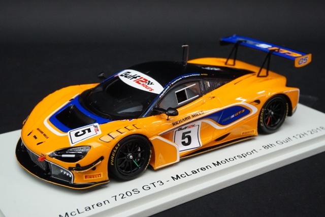 スパーク 1/18 マクラーレン 720S　ミニカー スパーク 1/18 マクラーレン 720Sミニカー