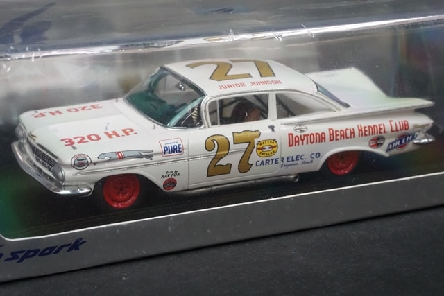 スパーク 1/43 シボレー ビスケイン #27 デイトナ 500 1960 ウィナー (6335-293) 希少☆Chevrolet Biscayne #27 デイトナ500 1960 優勝☆1⁄43