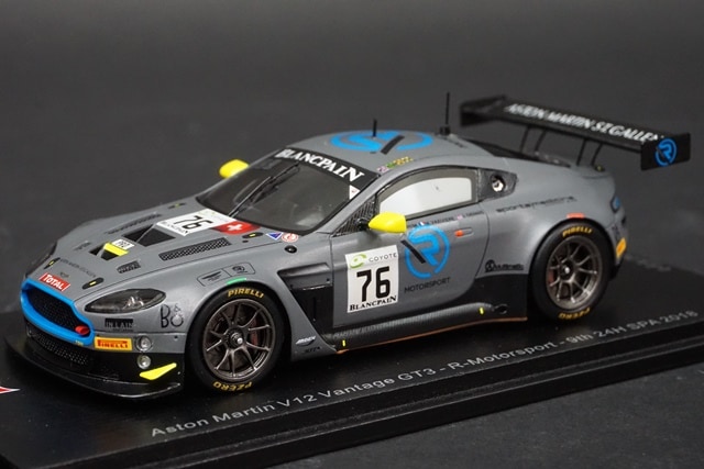 1/43 スパーク SB209 アストンマーティン V12 Vantage #76 R