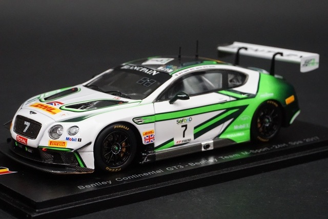 1/43 スパーク SB149 ベントレー Continental GT3 #7 24H SPA 2017