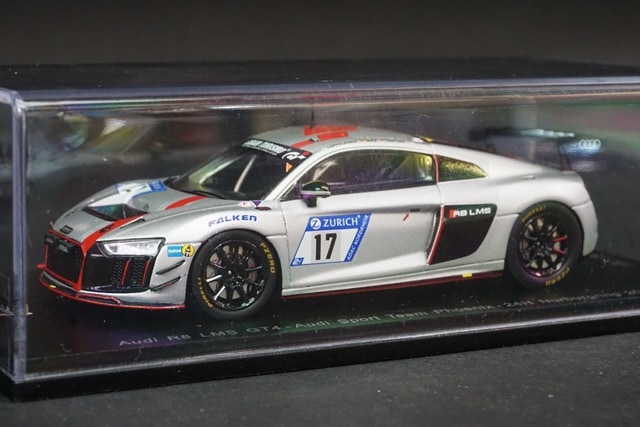 spark 1/43 audi R8 ニュル　2017年ウィナー spark 1/43 audi R8 ニュル 2017年ウィナー - メルカリ