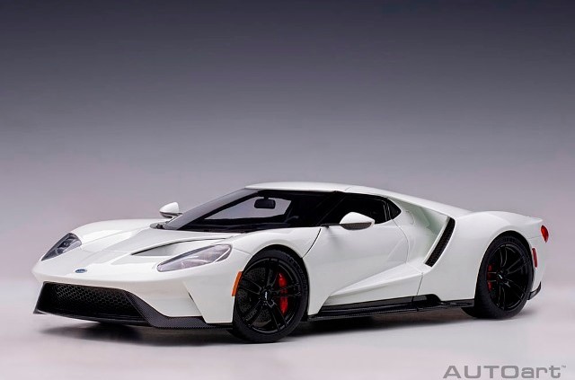 1:18 Diecast ￼Ford GT ホワイト ミニカー 1:18 Diecast ￼Ford GT ホワイト ミニカー 1:18 Diecast ￼Ford GT