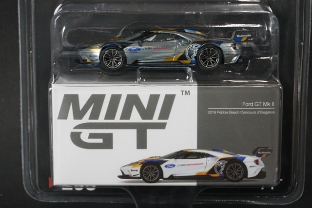 1/64 TSM MINI-GT MGT00293-MJC フォード GT Mk II ペブルビーチ