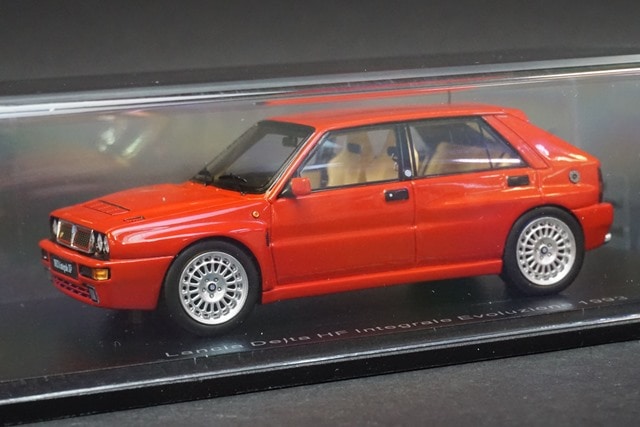1/43 スパーク S8994 ランチア デルタ HF インテグラーレ