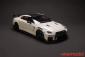 ���� 21C03-01 onemodel 1/18 ���� 2020 GT-R Nismo Pearl White ��������륱������°