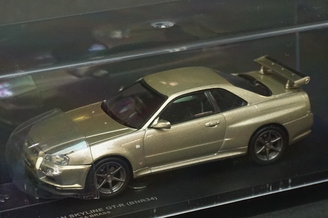 京商1/43 日産スカイラインGT-R(BNR34)Mスペック 1/43 京商 03382GL 日産 スカイライン GT-R (BNR34) Mスペック シリカ