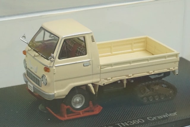 1/43 エブロ 43986 ホンダ TN360 クローラー 1968 アイボリー, Boost