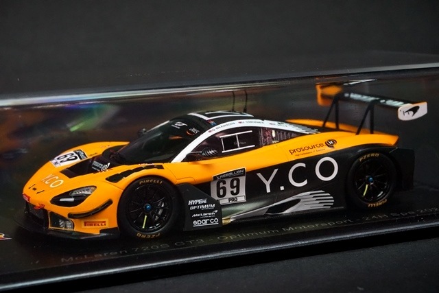 1/43 スパーク SB405 マクラーレン 720S GT3 Optimum Motorsport