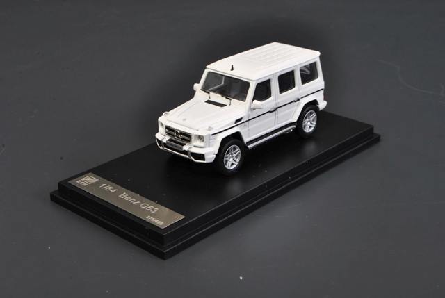 予約 DCM 1/64 メルセデス ベンツ Mercedes-Benz G63 white, Boost