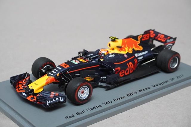 スパーク 1/43 レッドブル RB13 リカルド 2017年スペインGP スパーク 1/43 レッドブル RB13 リカルド 2017年スペインGP - メルカリ