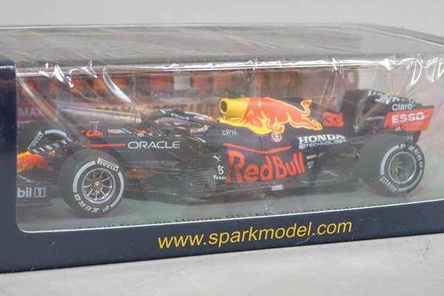 スパーク レッドブルホンダ RB16B M. フェルスタッペン オランダ