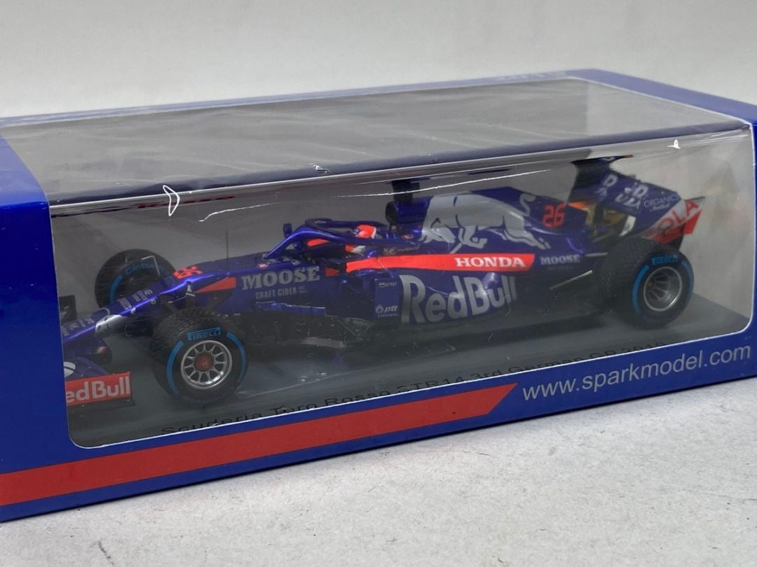1/43 スパーク S6094 スクーデリア トロロッソ STR14 3位 ドイツ