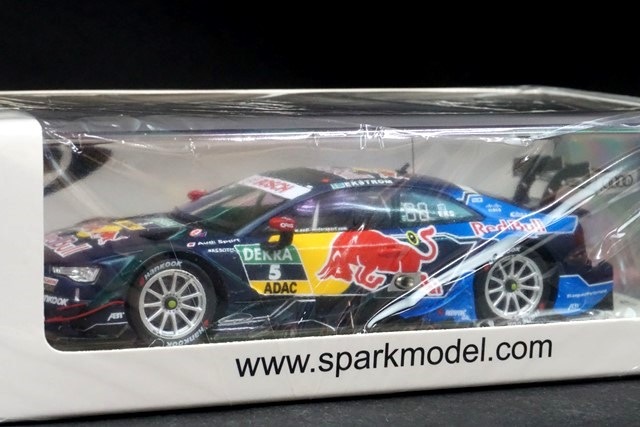 1/43 スパーク SG290 アウディ RS5 DTM 2016 Audi Sport Team Abt
