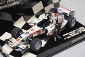 1/43 �ߥ˥����ץ� 400060112 �ۥ�� �졼���� F1������ RA106 �ϥ󥬥꡼GP 1st 2006 ͥ�� #12 J.�Хȥ�
