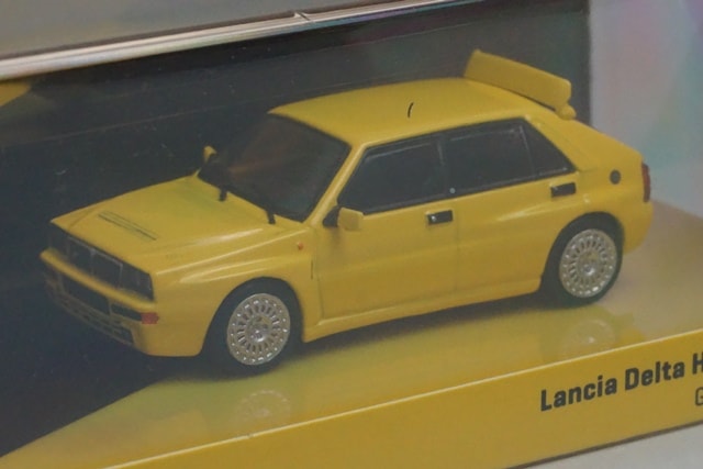新品 T64R-TL049-GG Tarmac Works 1/64 ランチア Lancia Delta HF