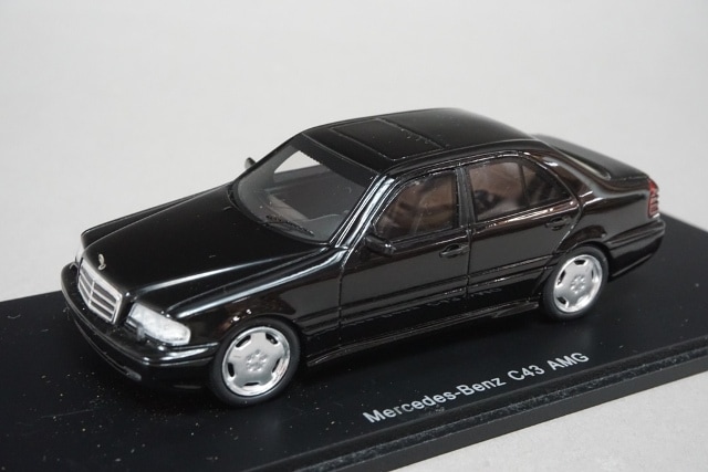 1/43 スパーク S1040 メルセデスベンツ C43 AMG, Boost Gear