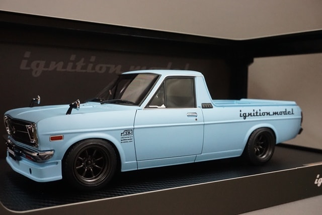 1/18 イグニッションモデル IG1439 日産 Nissan Sunny Truck Long
