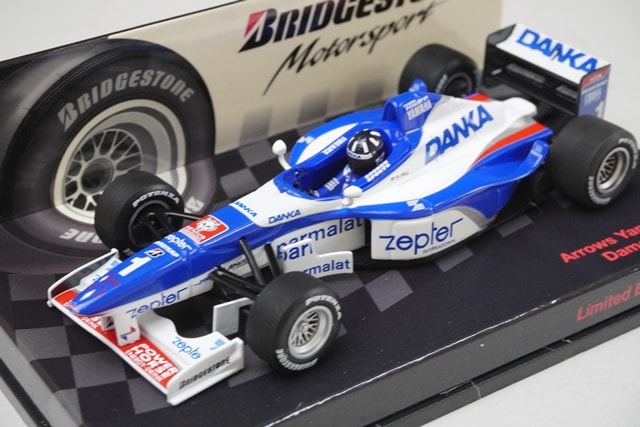1/43 ミニチャンプス 403970001 レーシングギア特注 アロウズ