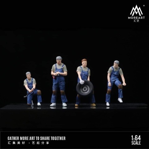 新品特価 MO222022 MoreArt 1/64 車の修理 男 4人組 CAR REPAIR GUY