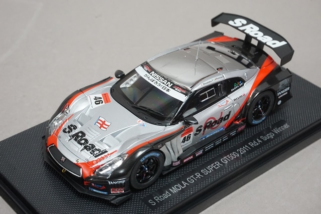 ミニカー EBBRO SUPER GT 2011 S ROAD MOLA GT-R 46 1046008655087409_06_5828w.jpeg