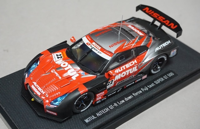 1/43 エブロ 44126 日産 モチュール オーテック GT-R ローダウン