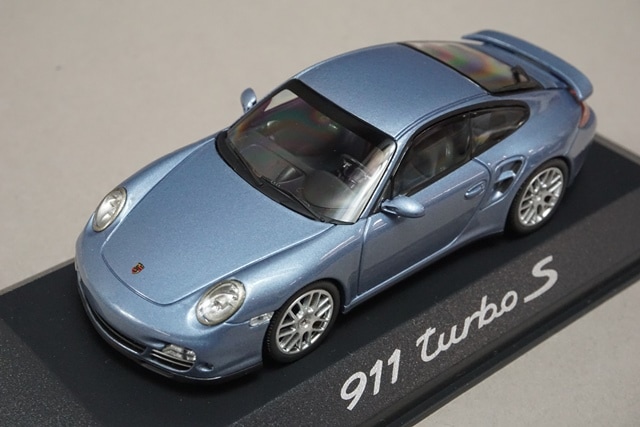 1/43 ミニチャンプス WAP0200120A ディーラー特注 ポルシェ 911 ターボ