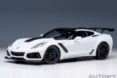���� 71270 �����ȥ����� 1/18 ���ܥ졼 ����٥å� (C7) ZR1 �ۥ磻�� 