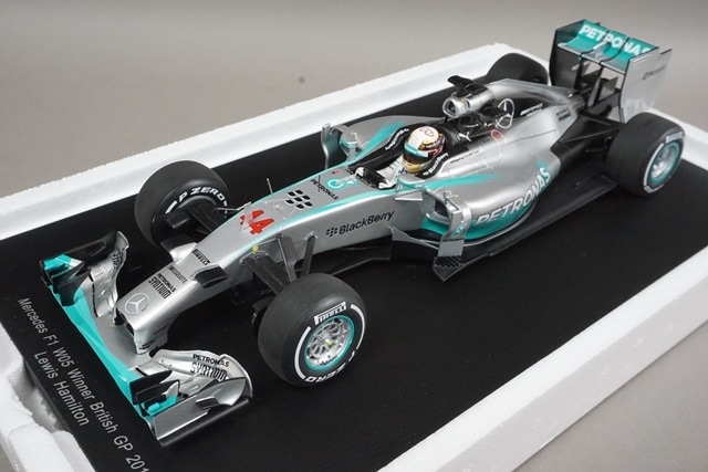 1/18 スパーク 18S138 メルセデス F1 W05 イギリスGP 優勝 2014 #44