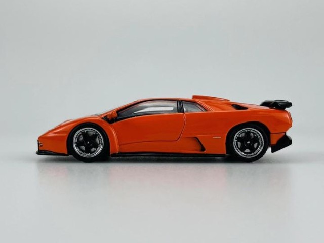 ミニカー STANCE HUNTERS RWB964 1/64 Street Hunters 1/64 Porsche RWB 964 Akiba with figure