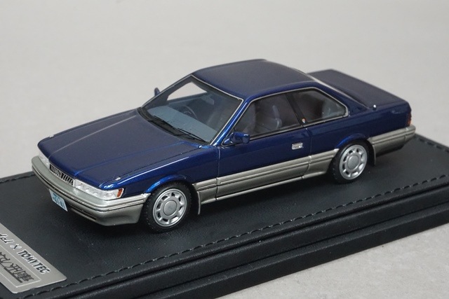 絶版　レパード　あぶない刑事　1/43 絶版 レパード あぶない刑事 1/43