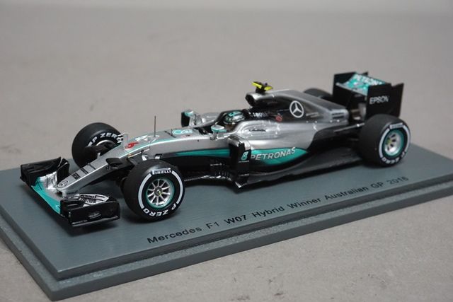 1/43 スパーク S5002 メルセデス F1 W07 ハイブリット