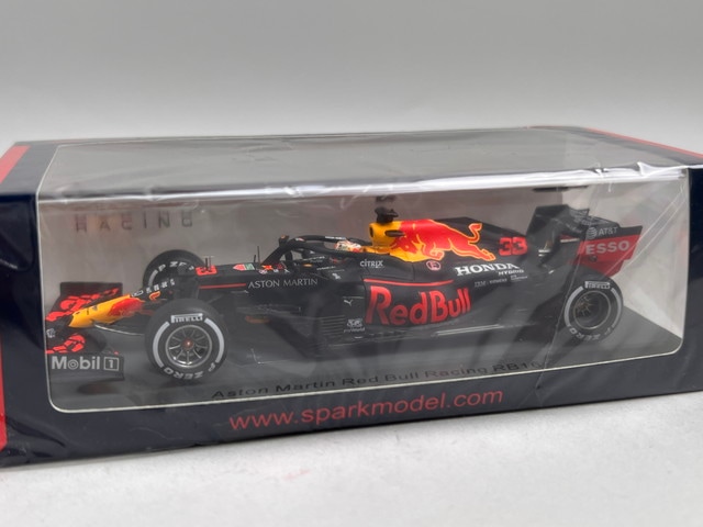 ミニカー spark 1/43 Red Bull RB16 Winner 70th Anniversary GP 2020