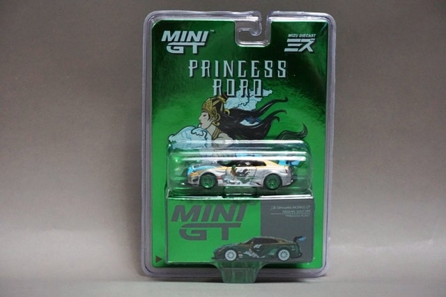 チェイスカーMINIGT ミニGT 日産35GT-RR LBWK KUMA 2本 ミニカー