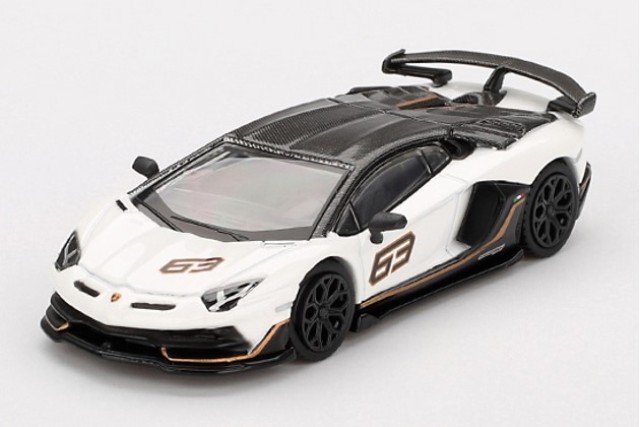 新品 MGT00842-R TSM MINI-GT 1/64 ランボルギーニ アヴェンタドール
