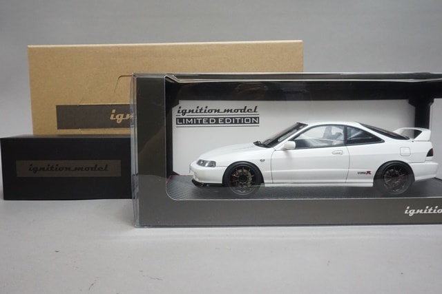 ignition model 【IG3055】インテグラタイプＲ　DC2 1/18 イグニッションモデル IG3055 ホンダ インテグラ (DC2) タイプR