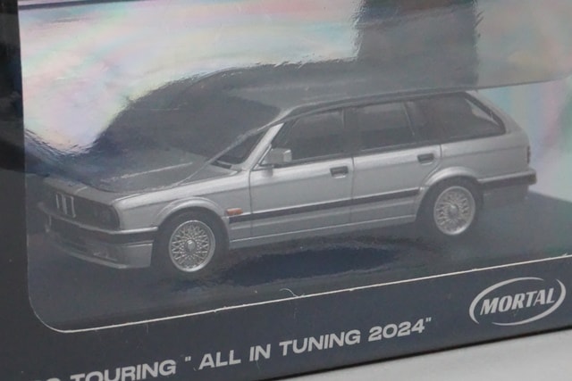 新品 Mortal 1/64 BMW E30 Touring ボンネット開閉 佛山展会限定