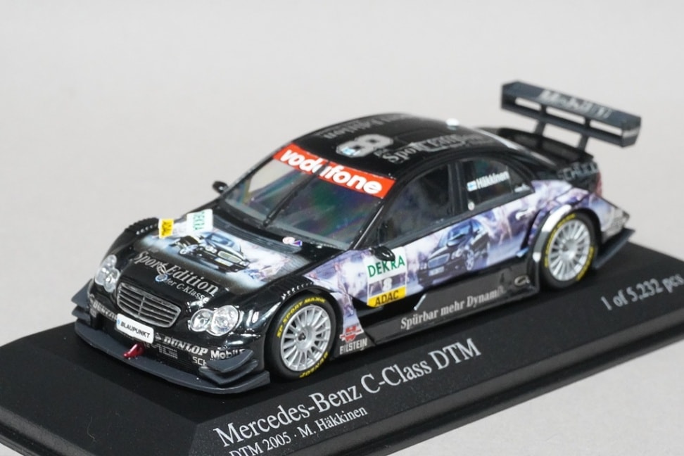 1/43 ミニチャンプス 400053508 メルセデス ベンツ Cクラス AMG DTM