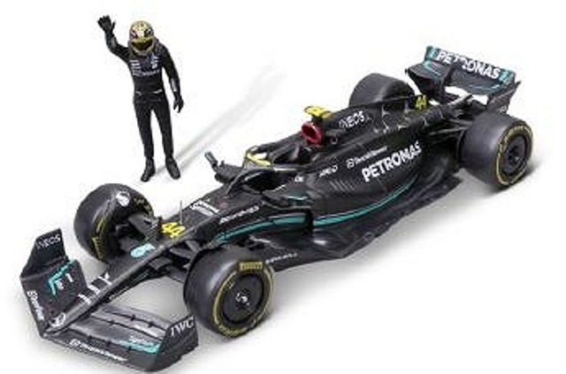 新品 BUR28037H ブラーゴ 1/24 メルセデス AMG ペトロナス F1 チーム
