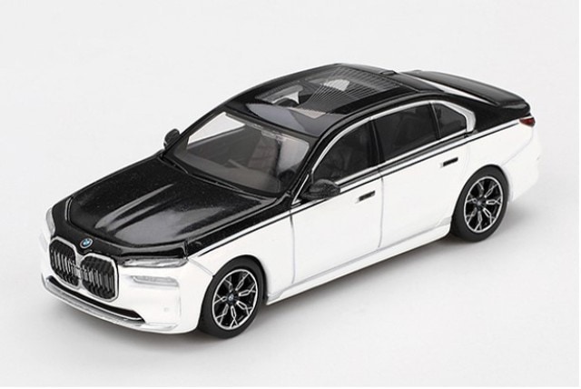新品 MGT00959-BL TSM MINI-GT 1/64 BMW i7 xDrive60 アルピンホワイト