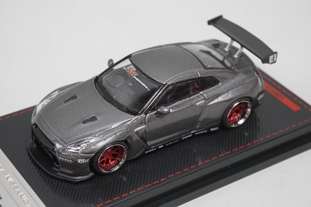 イグニッションモデル1/64 パンデム R35 GT-R ガン メタリック