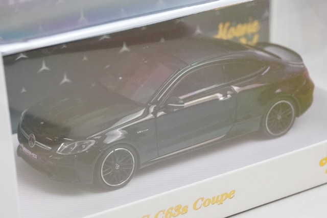 メルセデス ベンツ AMG C63s クーペ 1/64 ミニカー 新品 Howie Mode 1/64 メルセデス ベンツ クーペ Benz AMG C63s