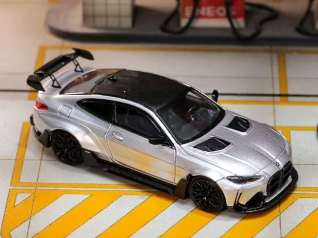 新品 SW Street Weapon 1/64 BMW G82 M4 Wide-Body Modified
