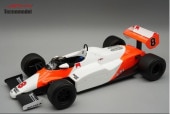 ͽ TM18-385B ƥΥǥ 1/18 ޥ顼 MP4/1C F1 ꥫ USA GP 1983 #8 N. 饦 