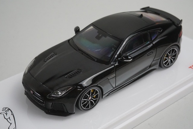 1/43 TSMモデル TSM430147 ジャガー F-TYPE アルティメイトブラック