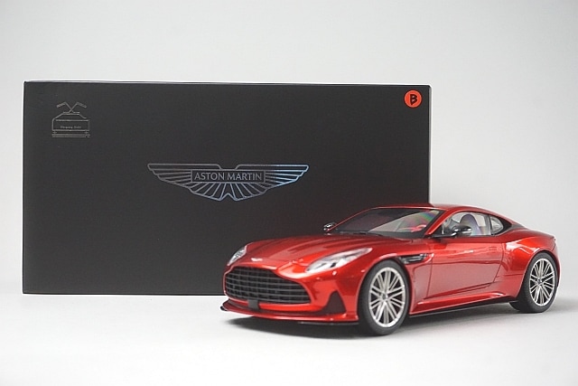 激レア】Aston Martin DB12 1/64オフィシャルミニカーレッド