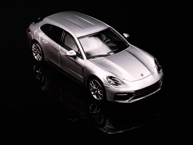 新品 Furuya 1/64 パナメーラ Panamera 971 GT Silver Sport