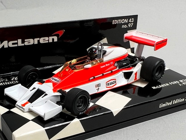 1/43 ミニチャンプス 530774301 マクラーレン フォード M26 1977