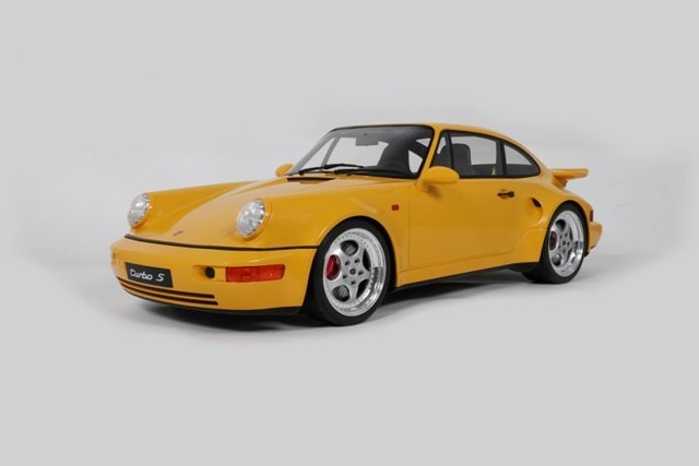 予約 GTS801701 GTスピリット 1/8 ポルシェ 911(964) ターボ S 1994