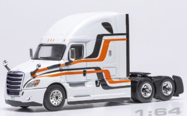 新品 64TR013A イクソ 1/64 フレイトライナー カスケディア 2018