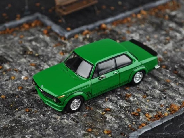 新品 YS 1/64 BMW 2002 turbo Green, Boost Gear ミニカー通販
